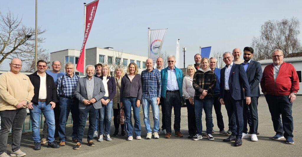 Neuwahlen des Vorstandes auf der Mitgliederversammlung des Fachverbandes Lack- und Karosserietechnik Westfalen